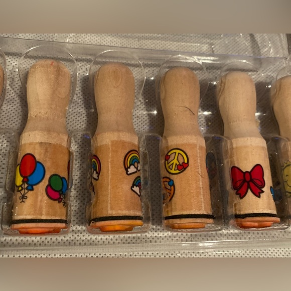 Melissa & Doug Stamps - Picture 3 of 9